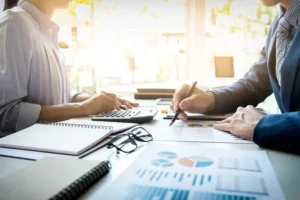 Business Man Financial Inspector Secretary Making Report Calculating Checking Balance Internal Revenue Service Inspector Checking Document Audit Concept 11zon 11zon - ERJ Assessoria Contábil e Tributaria